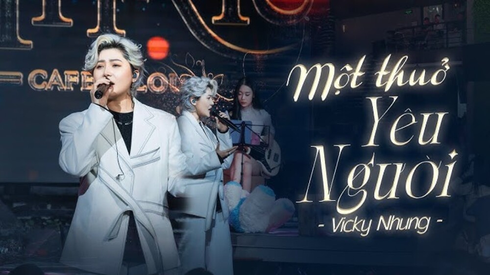 Vicky Nhung là một trong những ca sĩ quen thuộc góp mặt tại Trixie Cafe & Lounge